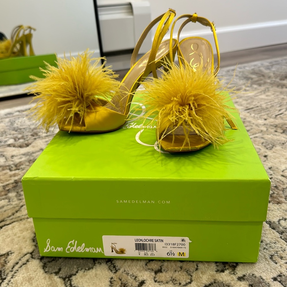 Sam Edelman Leon Ochre Gold Satin Pump